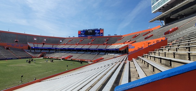 史十分悠久 史十分悠久